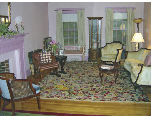 26 Mason Road Newton, MA 02459 - Photo 3 of 8