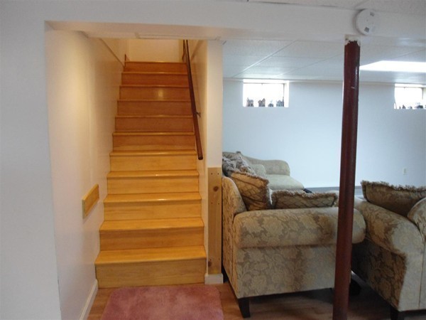 19 Thomas Road Lawrence, MA 01843 - Photo 10 of 18 Gallery Image 10