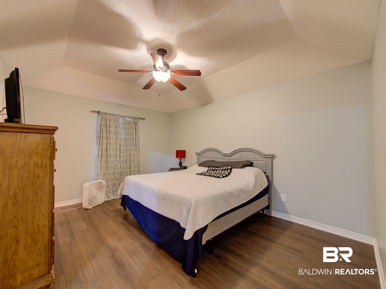 22402 Buck Road Robertsdale, AL 36567 - Photo 39 of 49 Master Bedroom