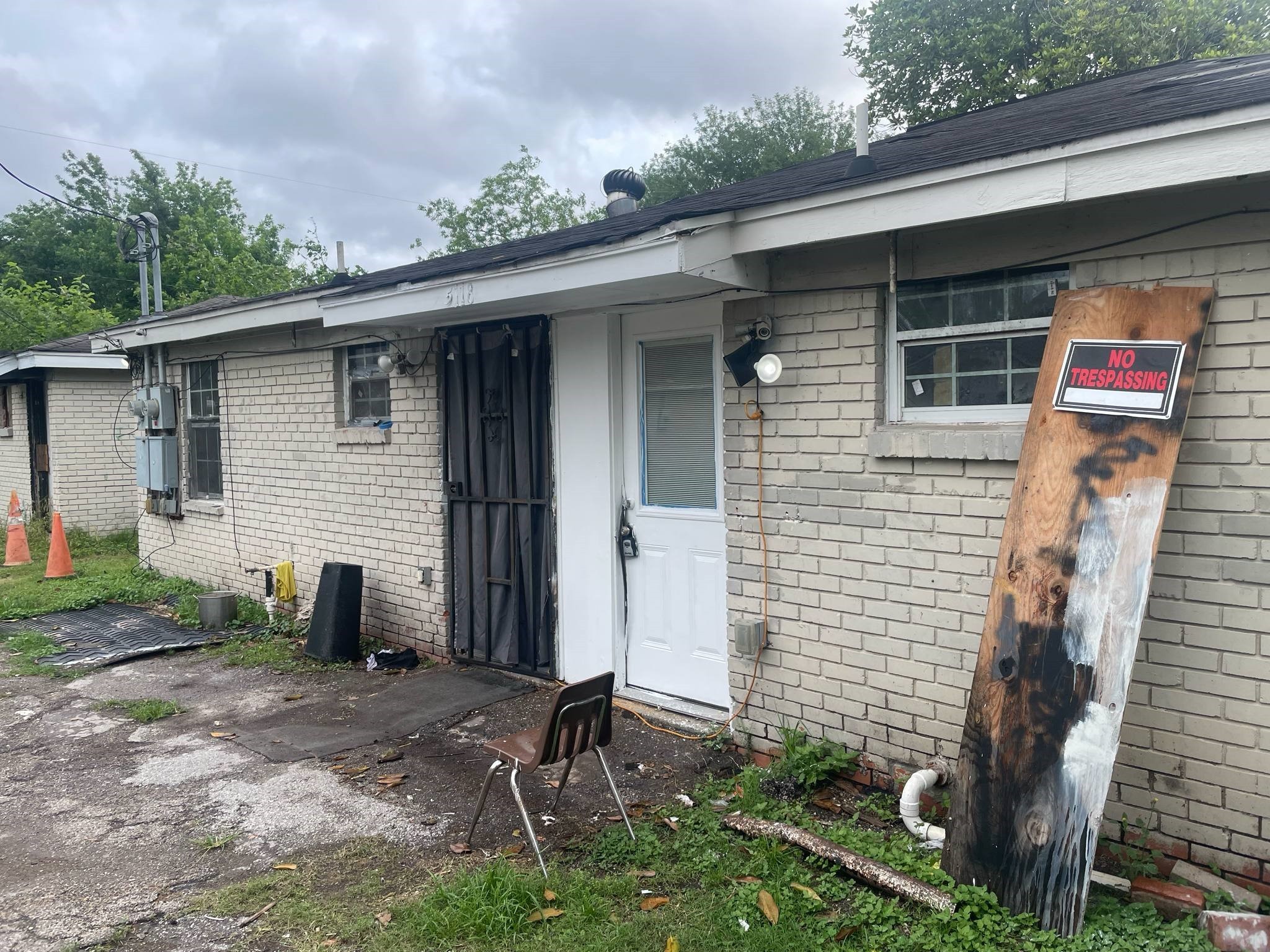 5118 Mallow Street Houston, TX 77033 - Photo 7 of 11