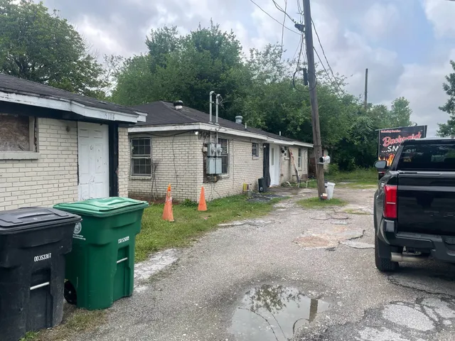 $89,000 | 5118 Mallow Street, Houston, TX 77033