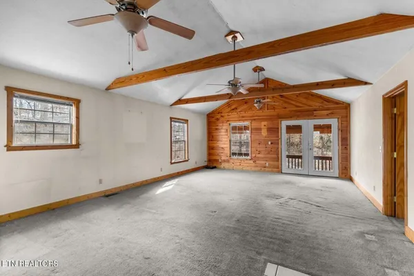 $469,000 | 1027 Dean Circle, Dandridge, TN 37725