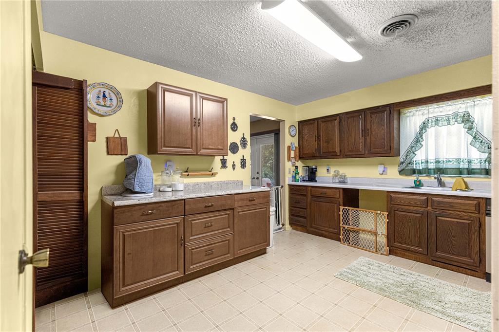 2645 Southwest 80th Street Ocala, FL 34476 - Photo 20 of 41