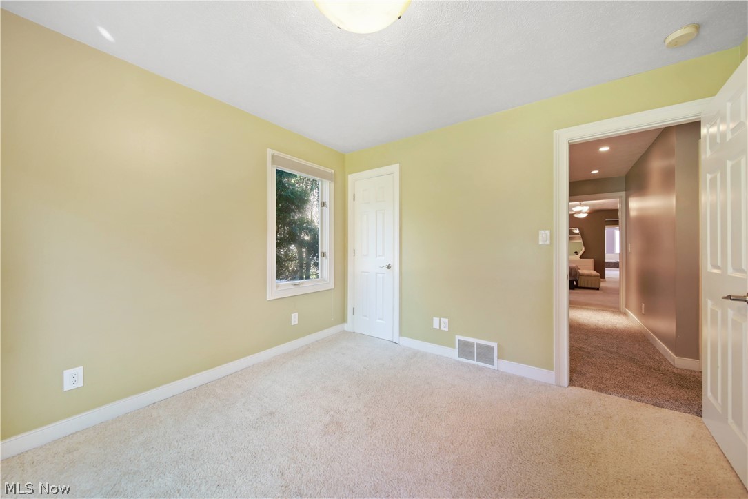 6367 Highland Road Highland Heights, OH 44143 - Photo 16 of 35