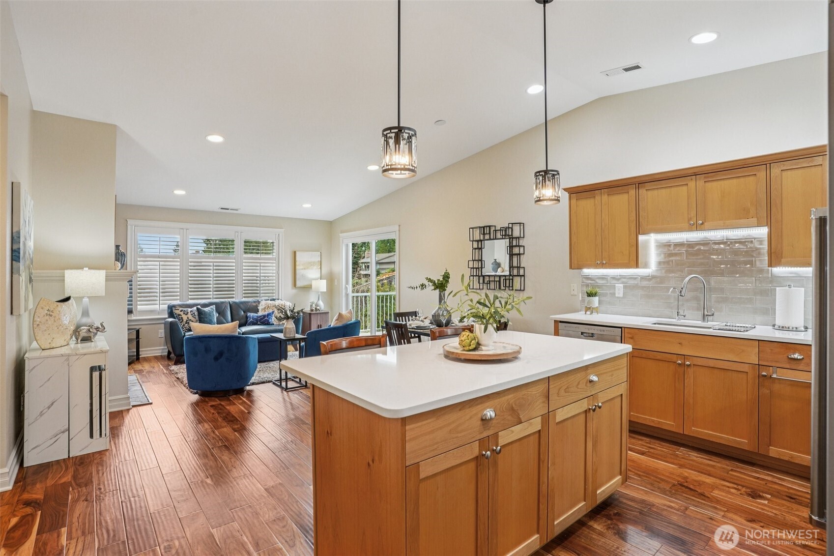 6581 Hunt Highlands Loop Gig Harbor, WA 98335 - Photo 11 of 34