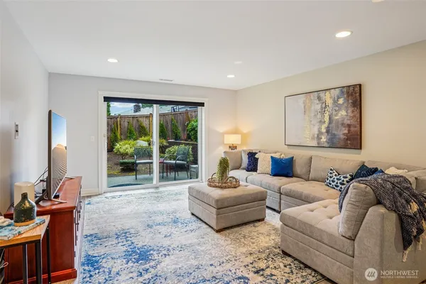 $810,000 | 6581 Hunt Highlands Loop, Gig Harbor, WA 98335