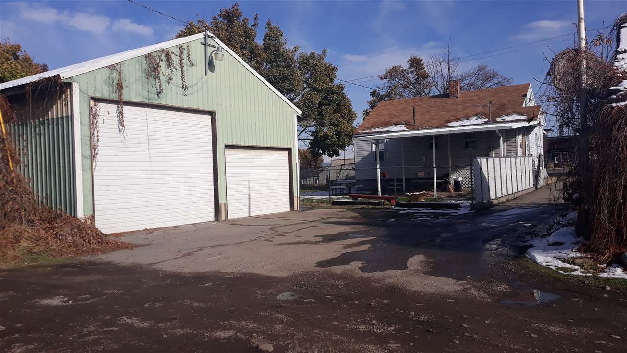813 North Park Road Spokane Valley, WA 99212 - Photo 5 of 6