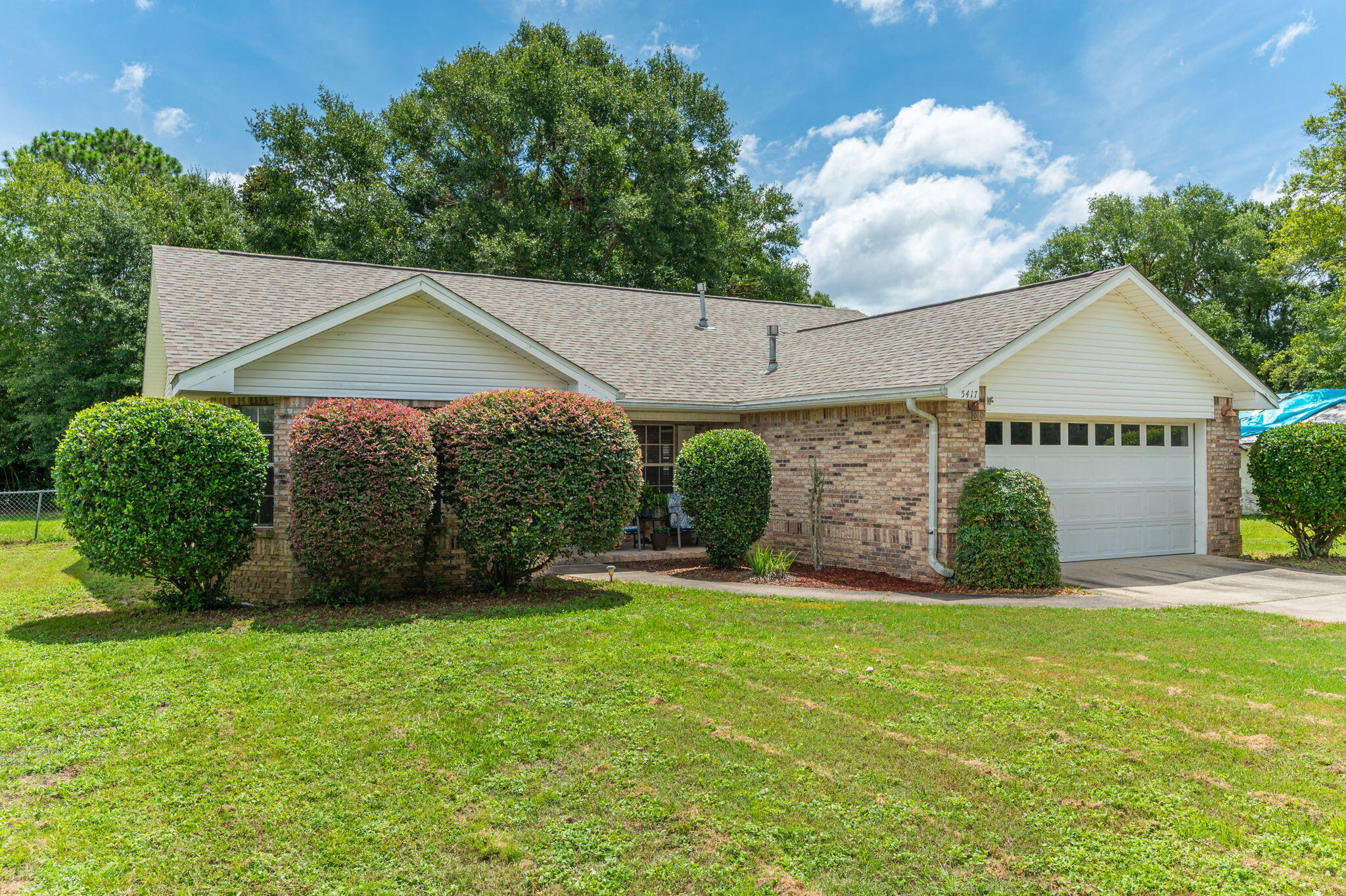 5417 Monterrey Road Crestview, FL 32539 - Photo 4 of 43 Exterior Front Landscape