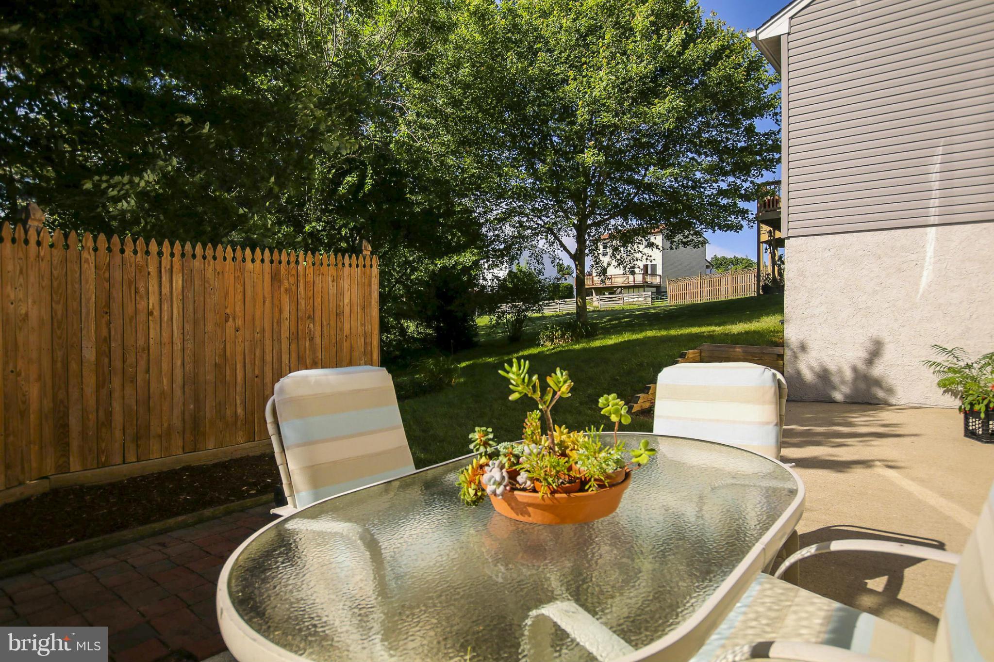3605 Klausmier Road Baltimore, MD 21236 - Photo 3 of 25 Ready for entertaining