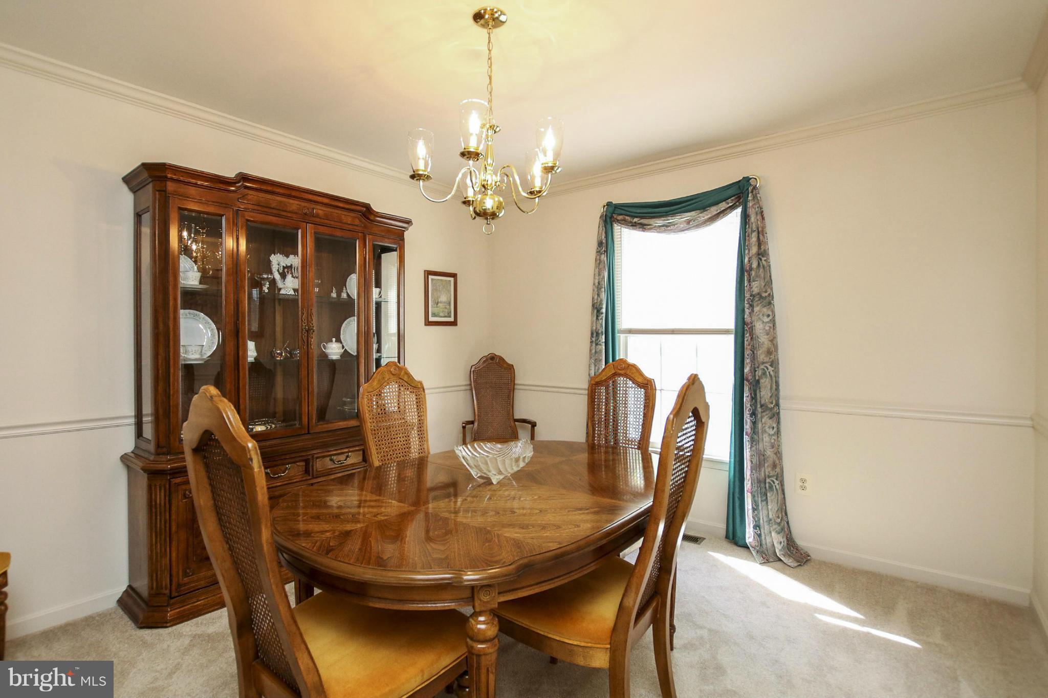 3605 Klausmier Road Baltimore, MD 21236 - Photo 7 of 25 Separate from Eat-In Kitchen
