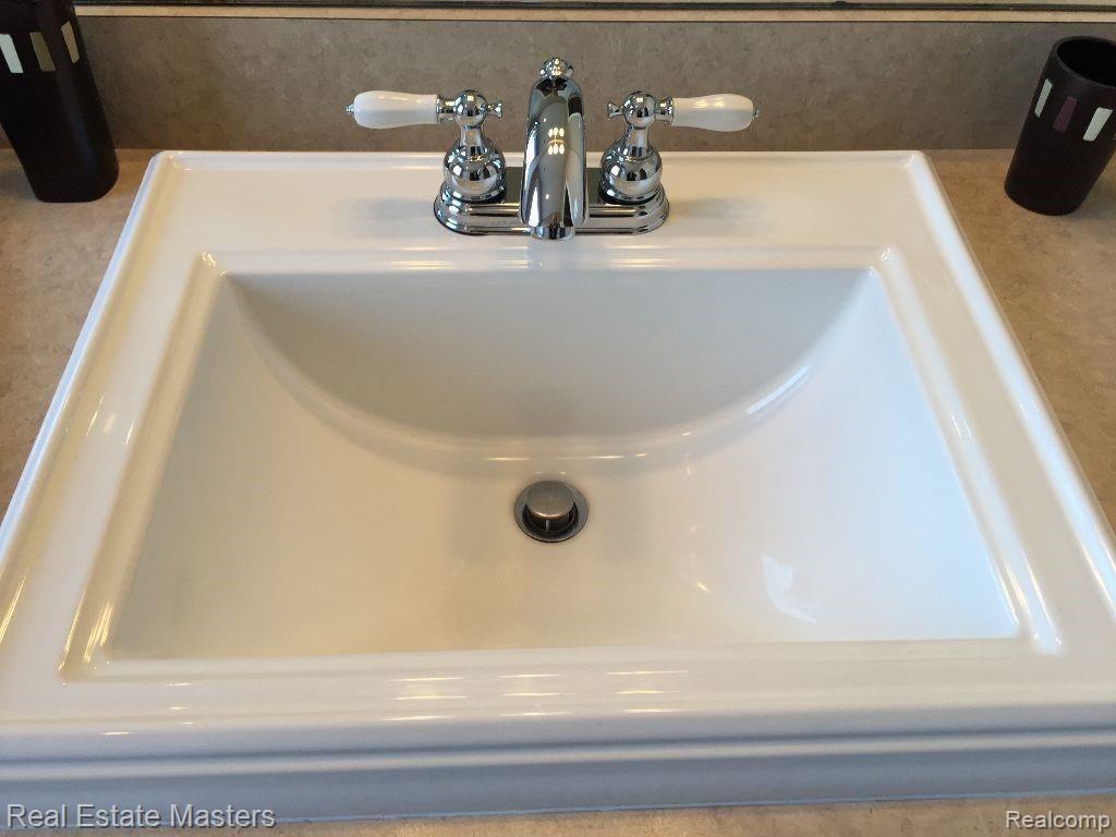 9456 Yale Road Avoca, MI 48006 - Photo 24 of 34 y9.JPG