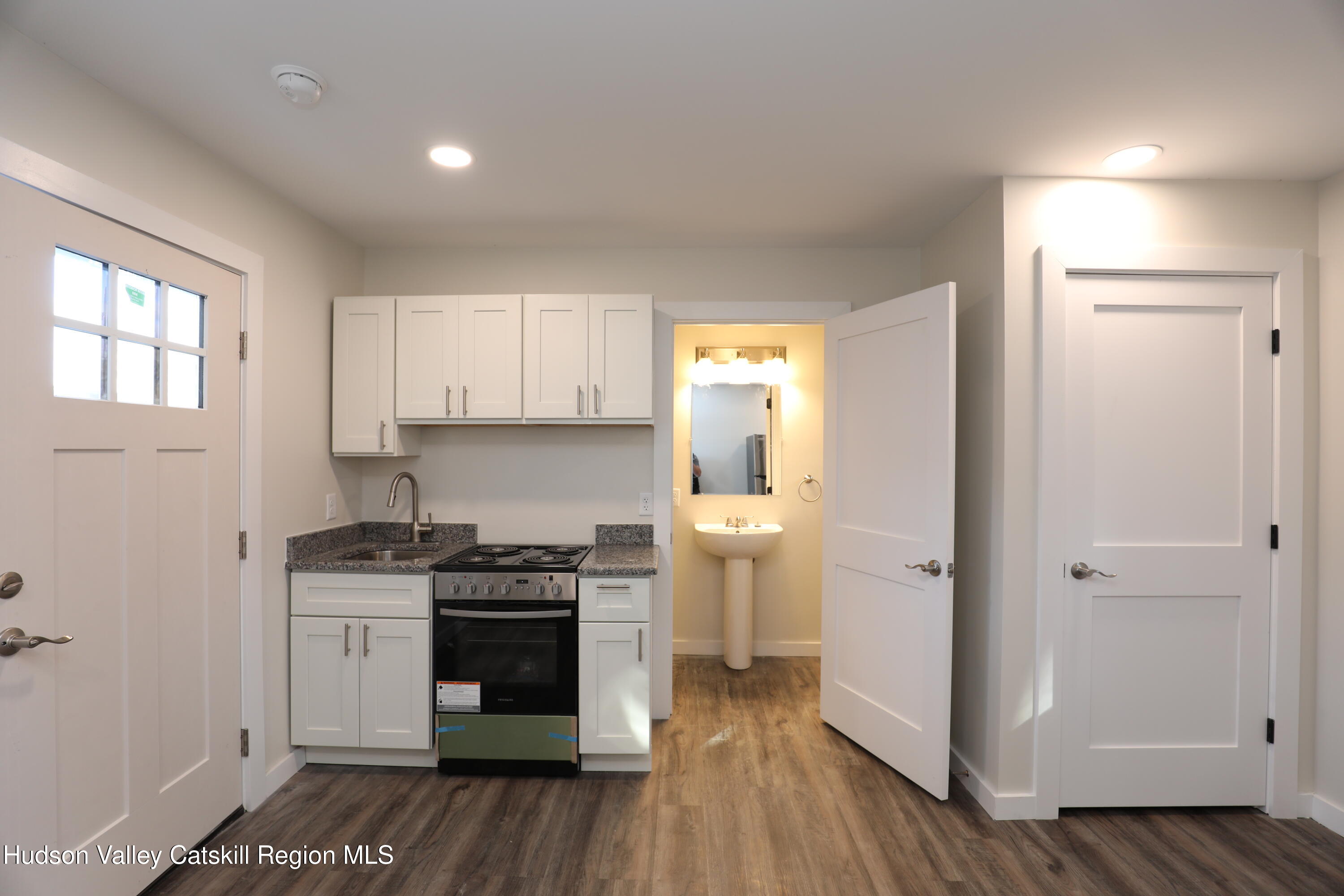 14311 Rte 9W, Unit 1 Ravena, NY 12143 - Photo 2 of 9 B20A7093
