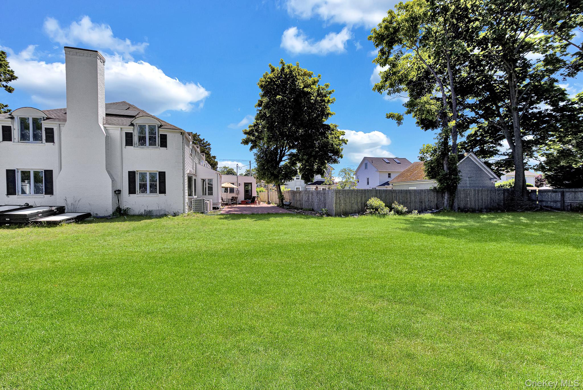 64 East Roe Boulevard Patchogue, NY 11772 - Photo 35 of 37