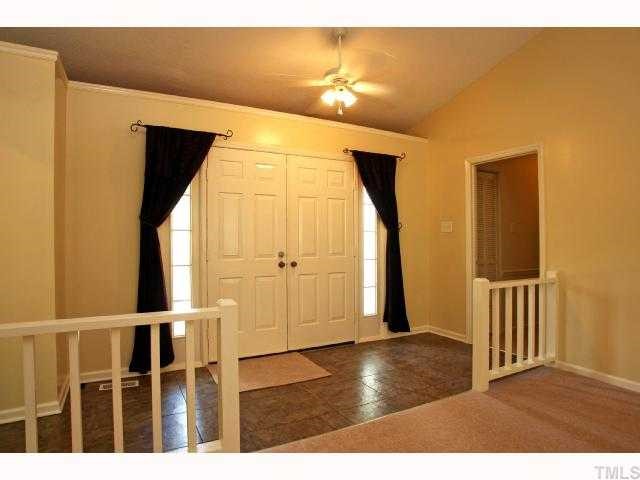 5429 Old Towne Road Raleigh, NC 27612 - Photo 3 of 12 Gallery Image 3