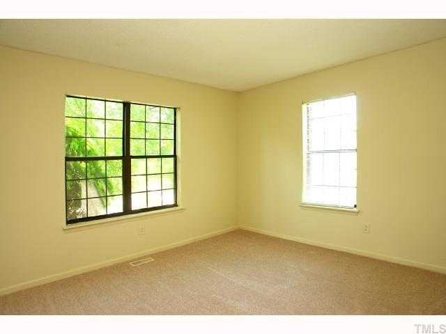 5429 Old Towne Road Raleigh, NC 27612 - Photo 10 of 12 Gallery Image 10