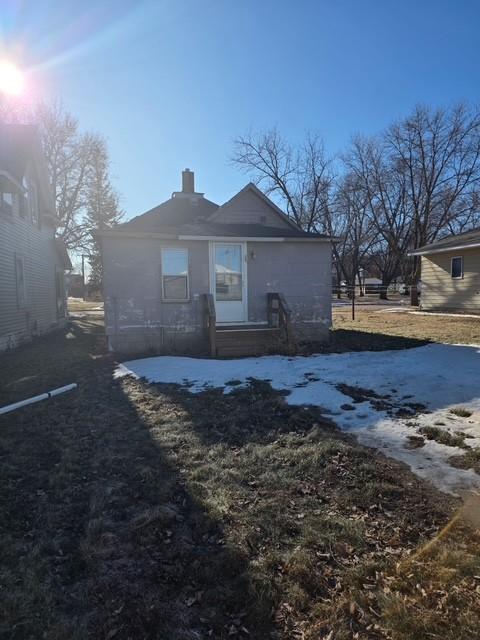 640 Bedal Street Walnut Grove, MN 56180 - Photo 3 of 14