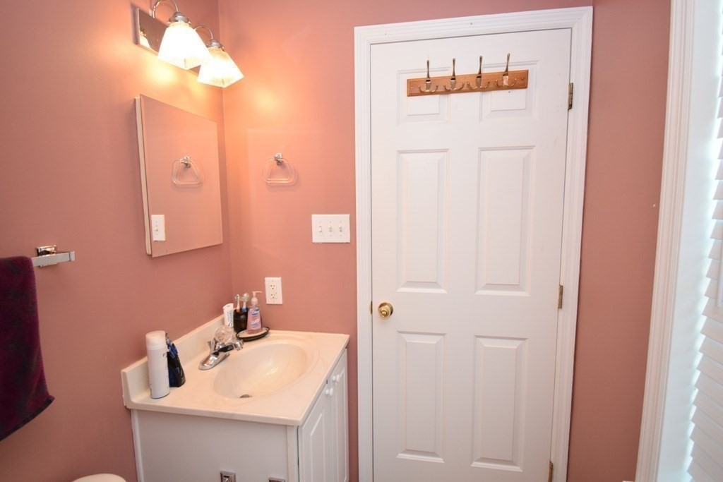 22 Arrowsic Street Worcester, MA 01606 - Photo 25 of 42 Gallery Image 25