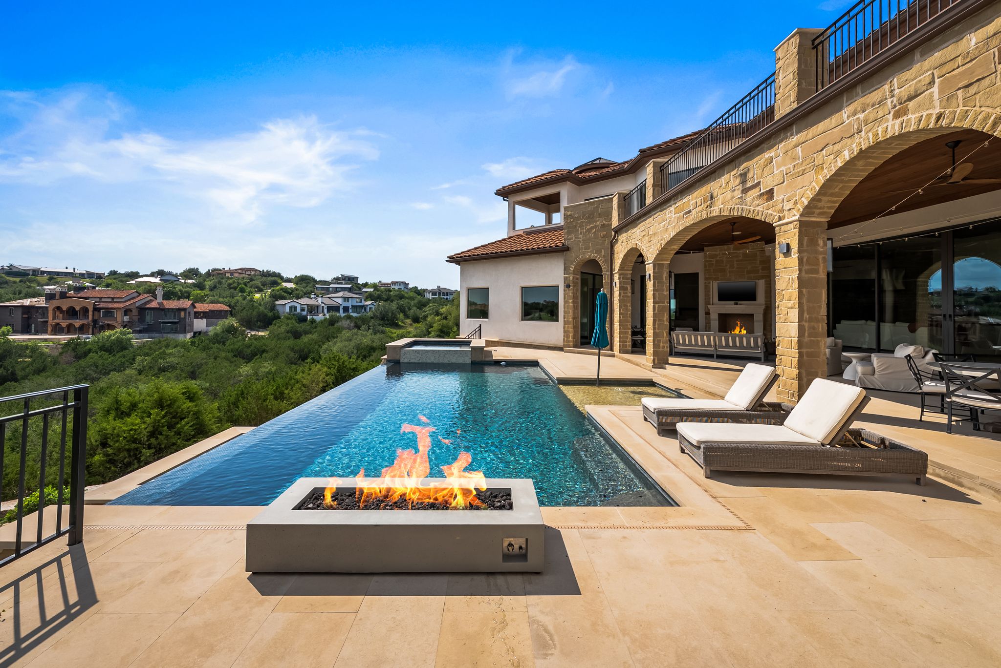 12109 Musket Rim Street Austin, TX 78738 - Photo 5 of 38