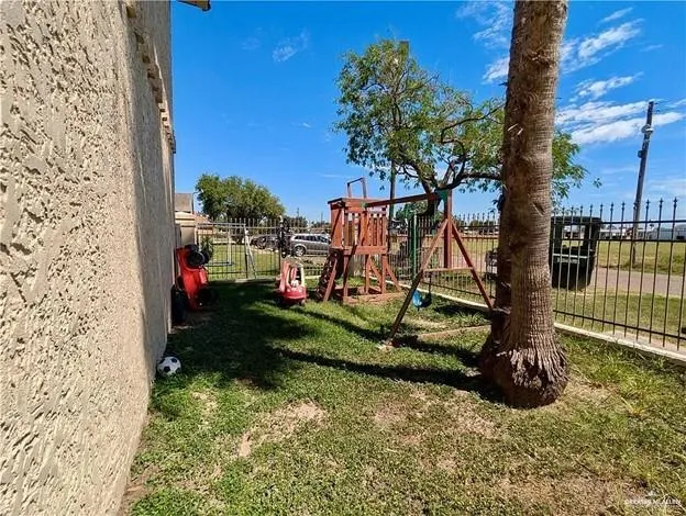 $750 | 1811 Perkins Avenue, Unit 16, Mission, TX 78572