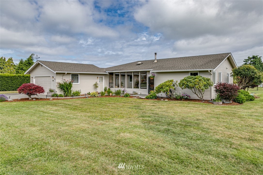 391 East Anderson Road Sequim, WA 98382 - Photo 2 of 38