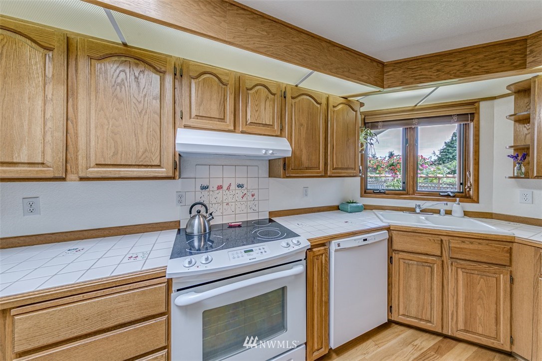 391 East Anderson Road Sequim, WA 98382 - Photo 14 of 38