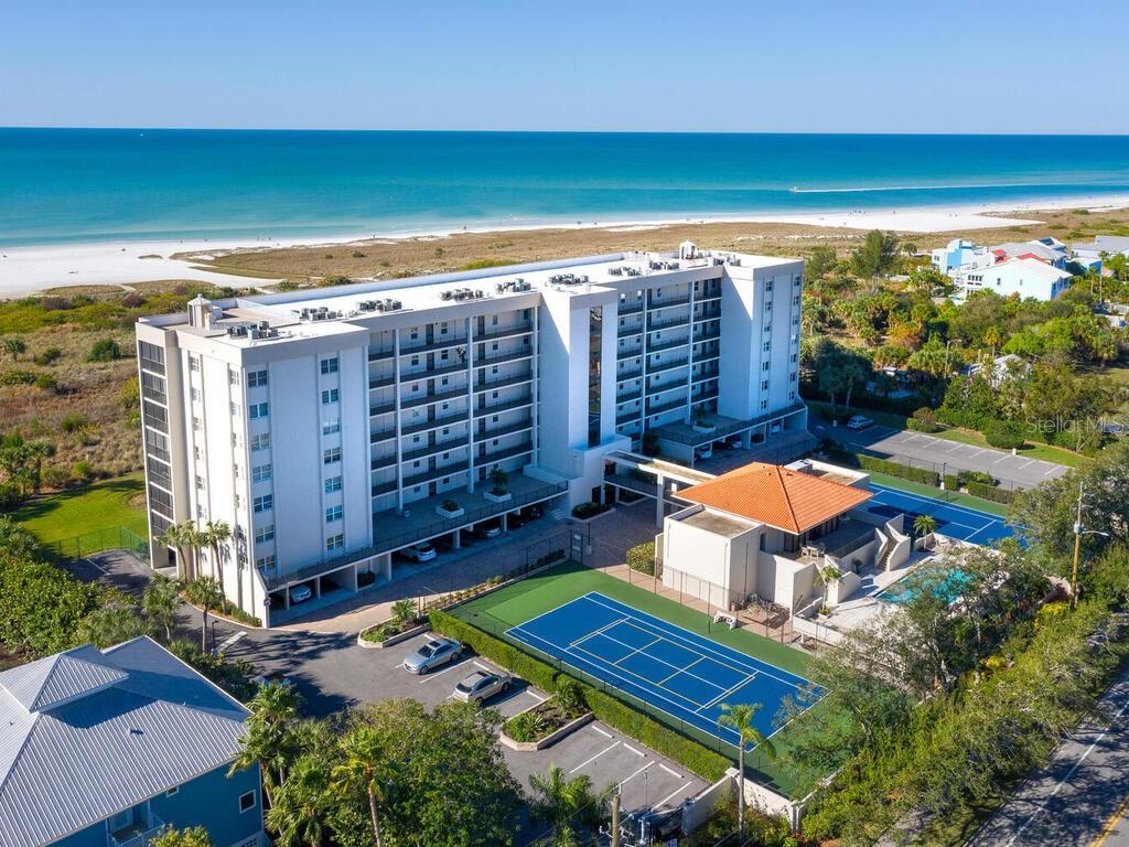 420 Beach Road, Unit 708 Sarasota, FL 34242 - Photo 1 of 1 Gallery Image 1