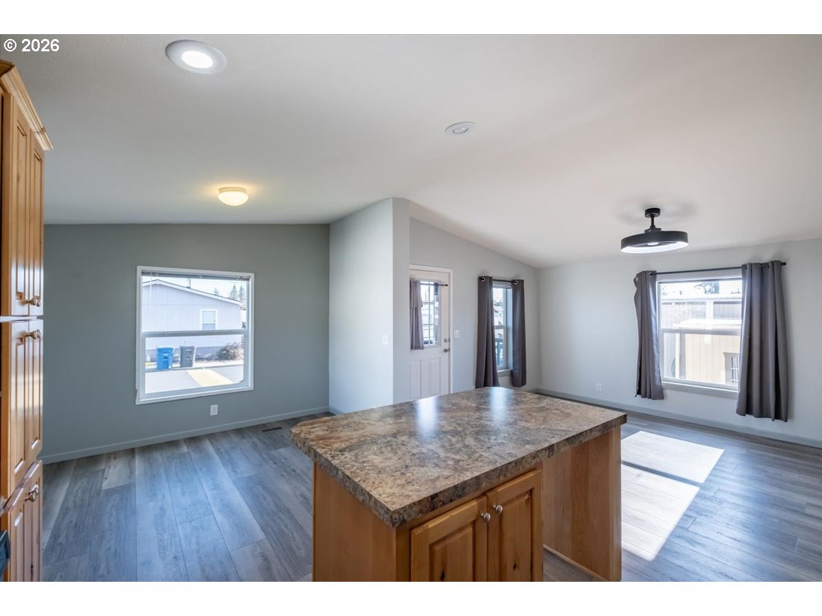 830 North Main Street Mount Angel, OR 97362 - Photo 11 of 48