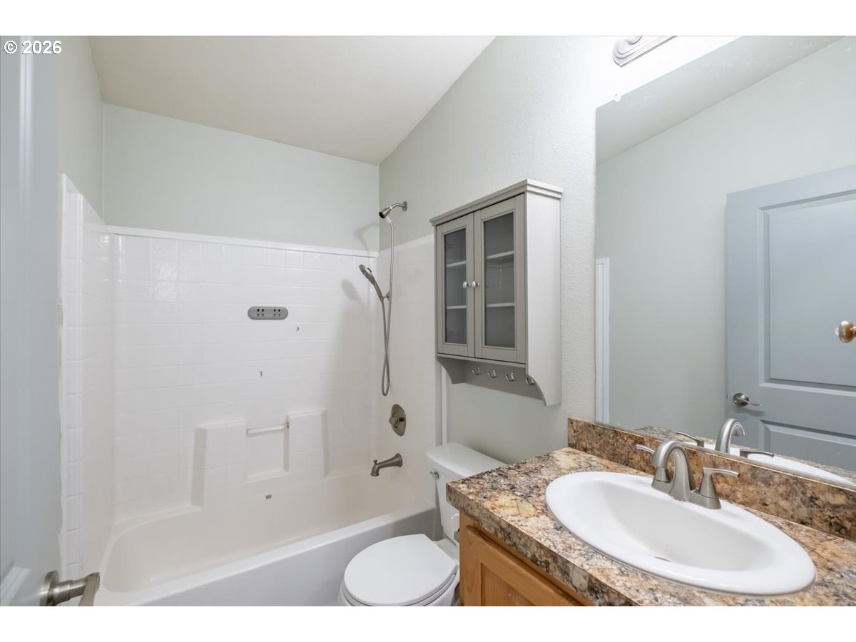 830 North Main Street Mount Angel, OR 97362 - Photo 23 of 48