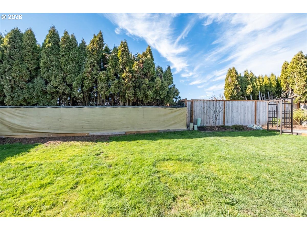 830 North Main Street Mount Angel, OR 97362 - Photo 37 of 48