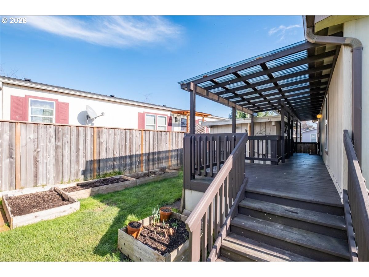 830 North Main Street Mount Angel, OR 97362 - Photo 42 of 48