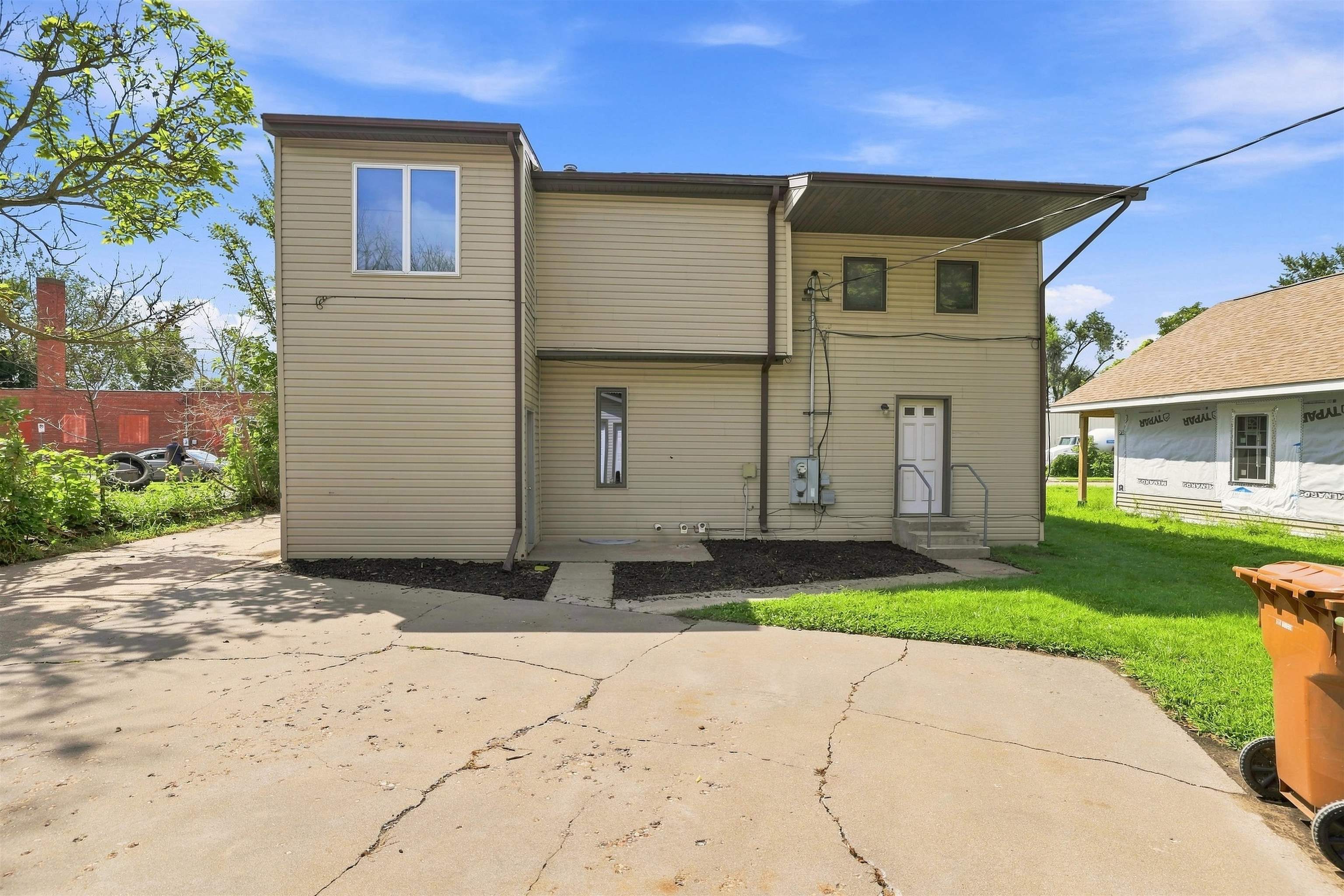 2165 Prairie Street Stevens Point, WI 54481 - Photo 4 of 47 Gallery Image 4