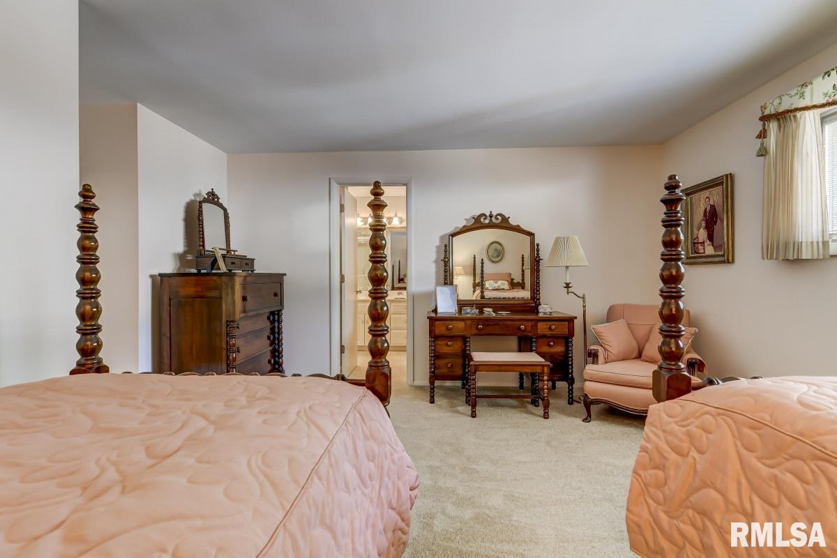 1636 Denison Drive Springfield, IL 62704 - Photo 16 of 35 Gallery Image 16