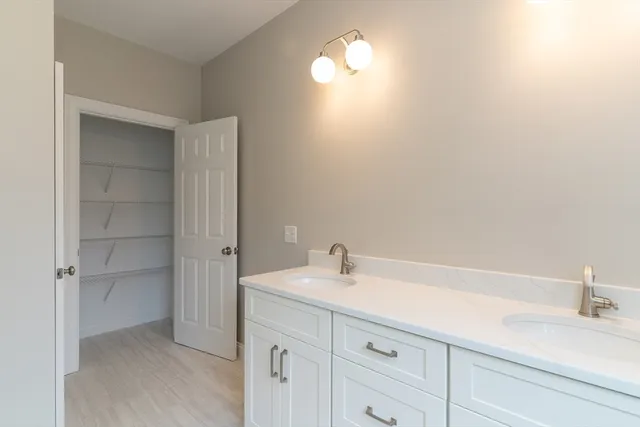 $729,900 | 11 Brickyard Road, North Brookfield, MA 01535