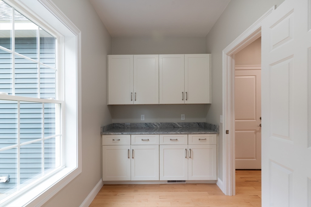 11 Brickyard Road North Brookfield, MA 01535 - Photo 6 of 40