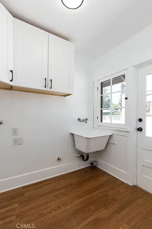 $5,900 | 977 North Hill Street, Los Angeles, CA 90012