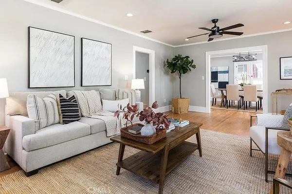 $5,900 | 977 North Hill Street, Los Angeles, CA 90012