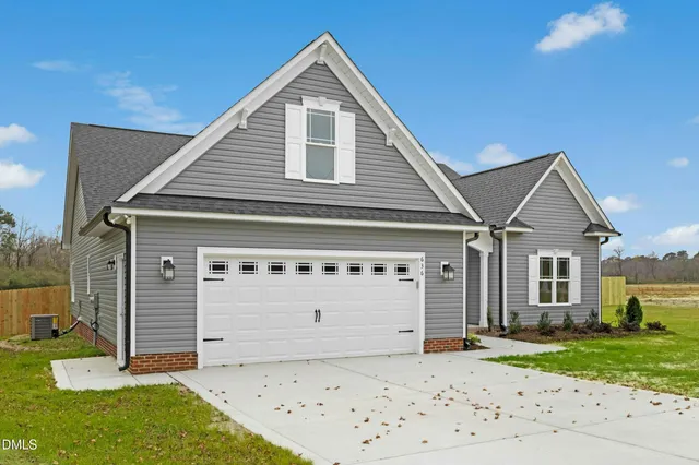 a front view of house with yard