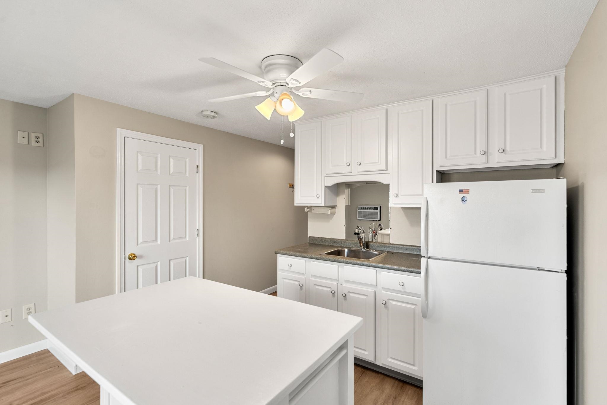 550 Winnacunnet Road, Unit 219 Hampton, NH 03842 - Photo 6 of 13