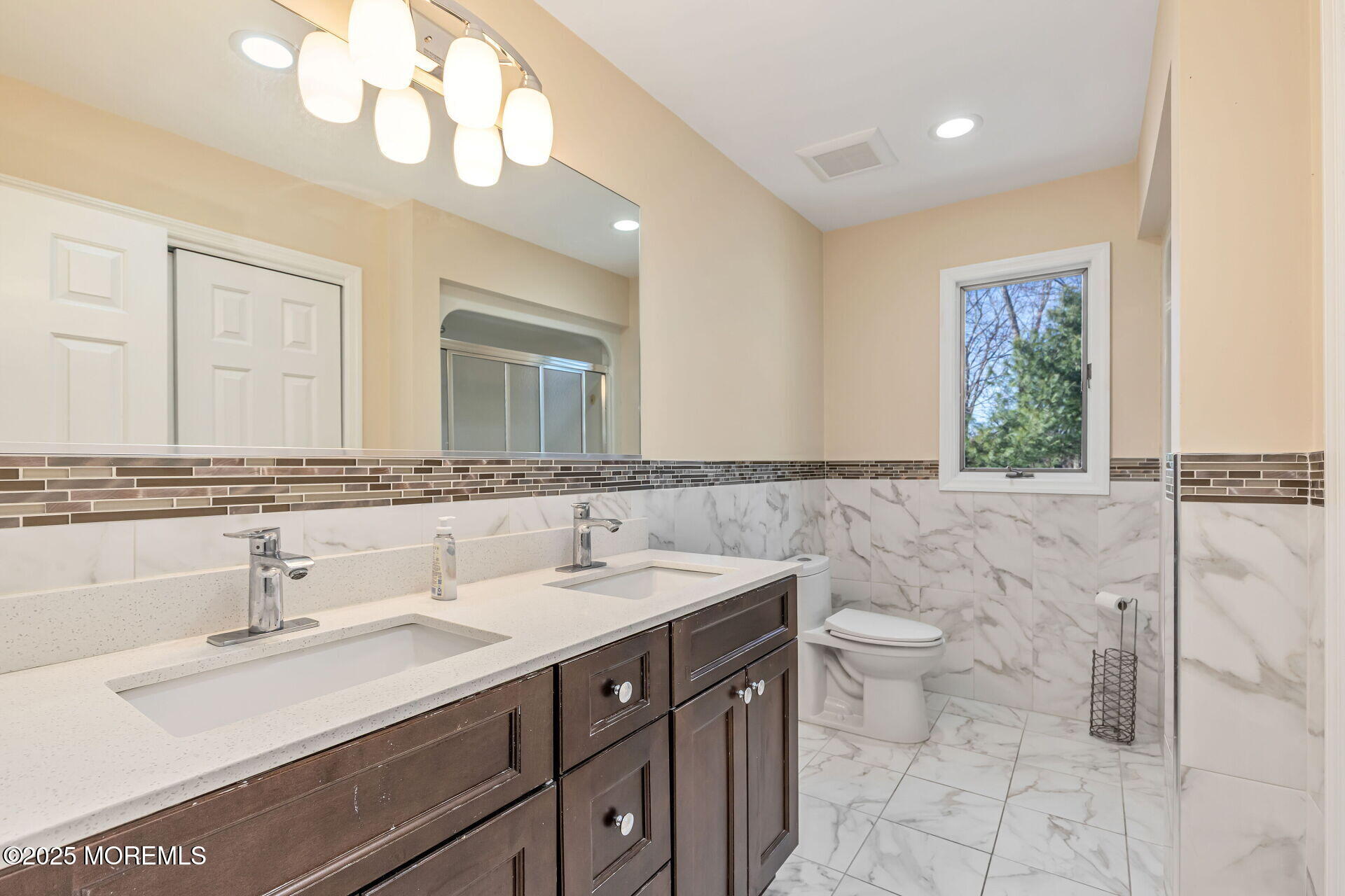 1 Ridge Hill Way Holmdel, NJ 07733 - Photo 25 of 59 022-1920x1280-photo