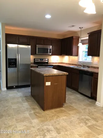 $1,850 | 311 Sugarberry Court, Jacksonville, NC 28540