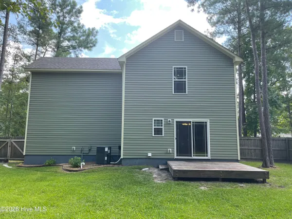 $1,850 | 311 Sugarberry Court, Jacksonville, NC 28540