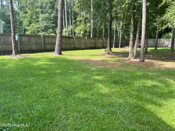 $1,850 | 311 Sugarberry Court, Jacksonville, NC 28540