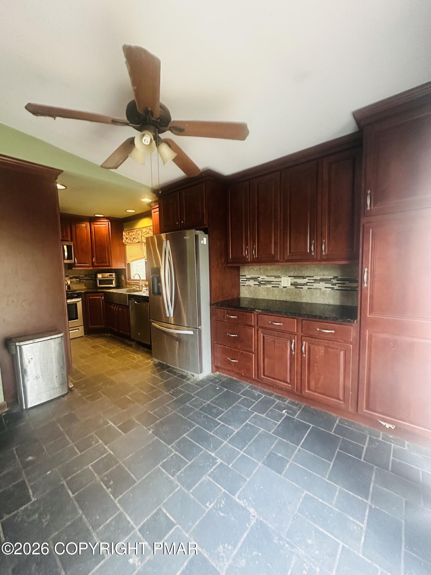 1550 Astolat Road Effort, PA 18330 - Photo 8 of 20 IMG_0270