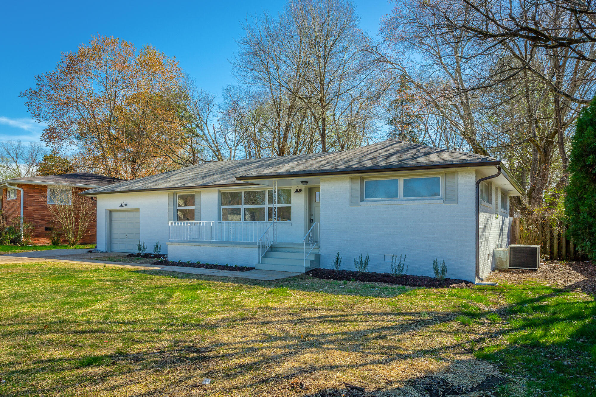 5300 Old Mission Road Chattanooga, TN 37411 - Photo 2 of 25 5300 Old Mission Rd. HD-41