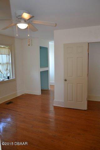 127 Harrison Road Daytona Beach, FL 32118 - Photo 8 of 39 DSC_0251