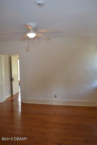 127 Harrison Road Daytona Beach, FL 32118 - Photo 9 of 39 DSC_0252