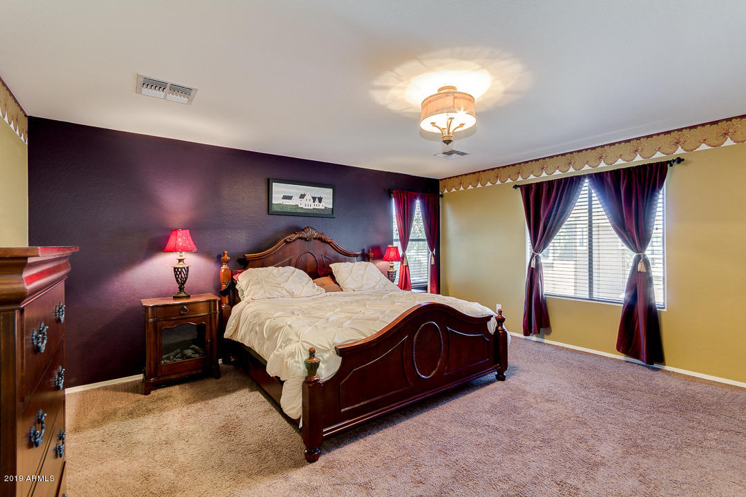 2040 South Martingale Road Gilbert, AZ 85295 - Photo 25 of 46 25-Martingale