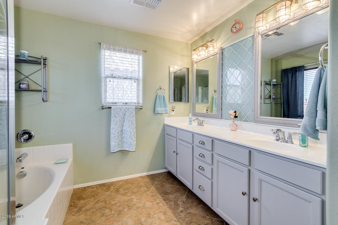 2040 South Martingale Road Gilbert, AZ 85295 - Photo 28 of 46 30-Martingale