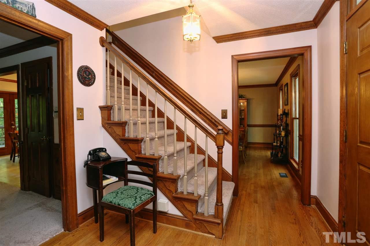 2908 Legare Court Raleigh, NC 27613 - Photo 3 of 25