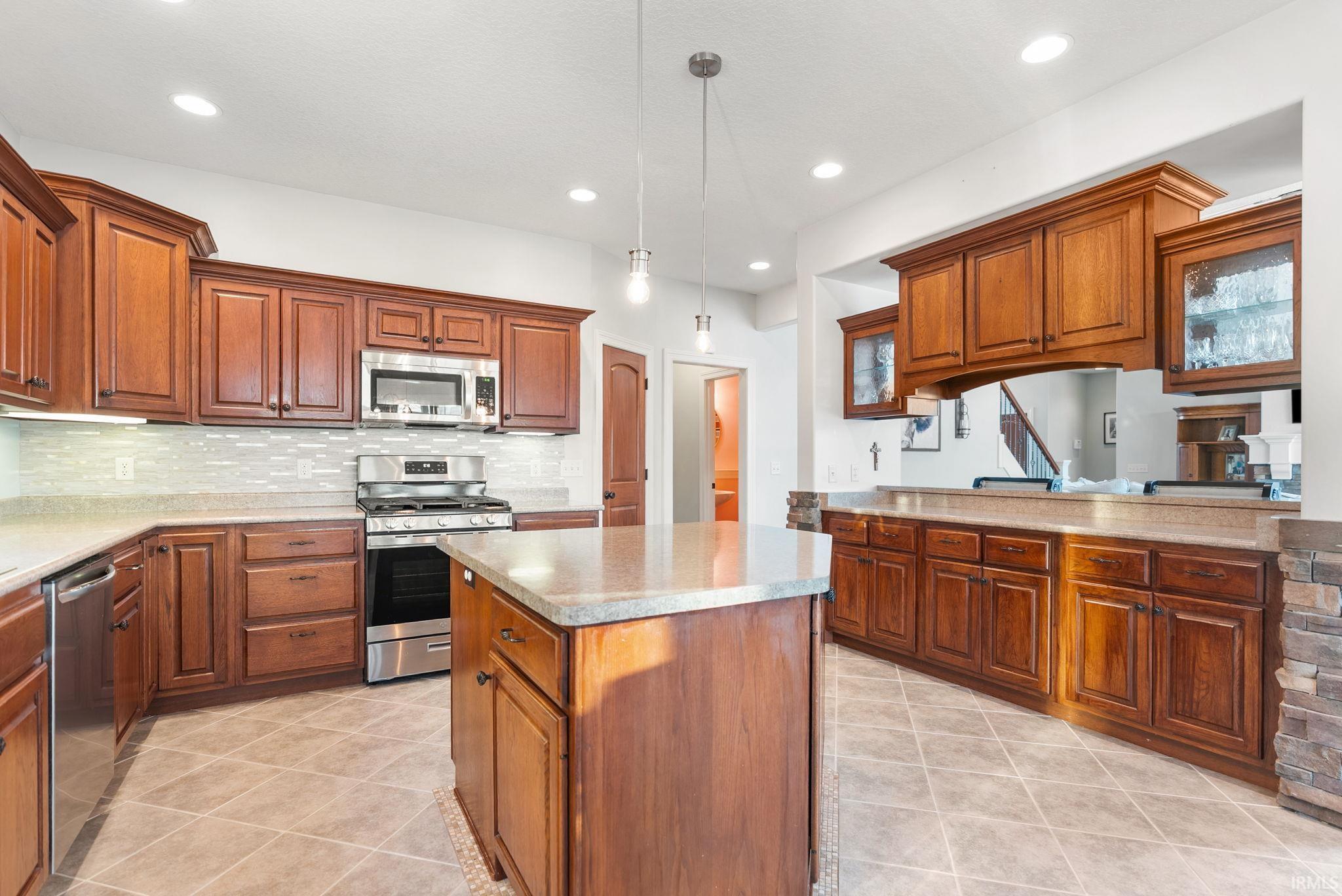 1502 Cypress Spring Drive Fort Wayne, IN 46814 - Photo 15 of 36